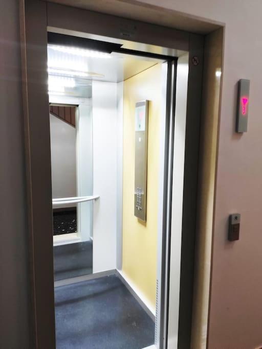 ליבורנו La Venezia'S Studio Flat מראה חיצוני תמונה